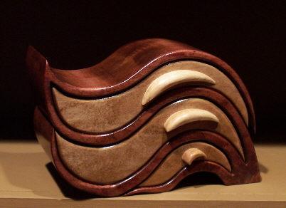 Wave box 6&quot; H x 3.5&quot; W x 9&quot; L